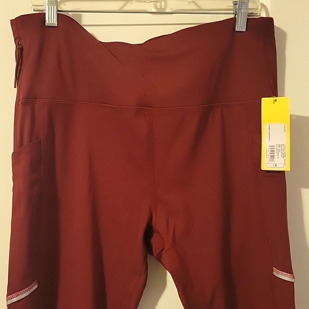 All IN MOTION Garnet Red High Rise Workout Pants Legging 1x Nwt - Picture 2 of 7